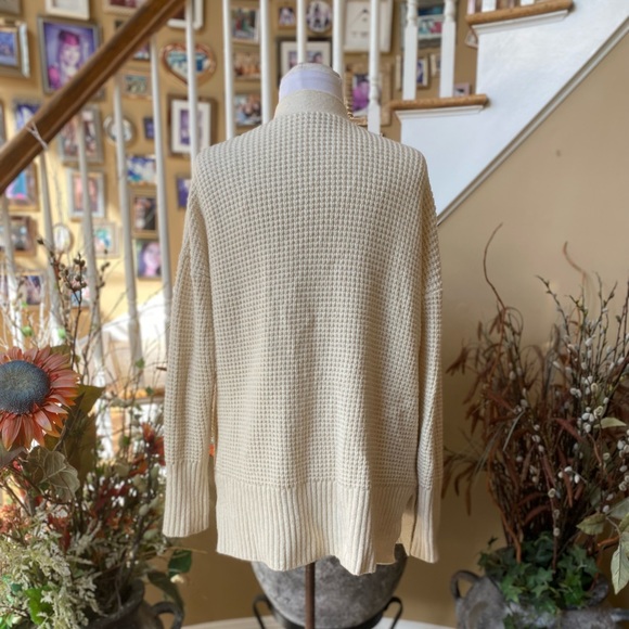 Ann Taylor Small Cream Mid Length Waffle Knit Cardigan Sweater. - Picture 3 of 6